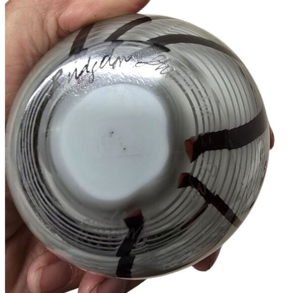 Bridgeton Studio 1978 Chris Buzzini Butterfly & Flower Paperweight - Picture 9 of 15